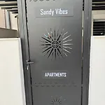 Appart hôtel Sandy Vibes *