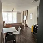Sandy Vibes * Durrës