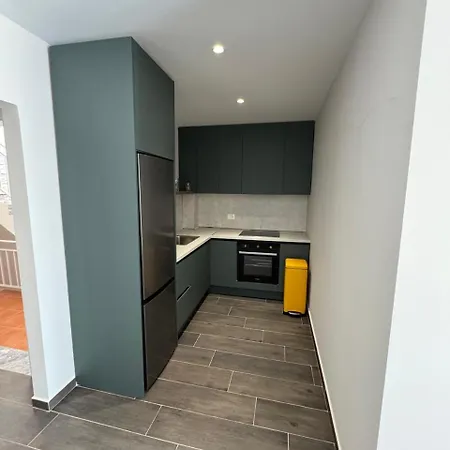 アパートホテル Sandy Vibes ドゥラス