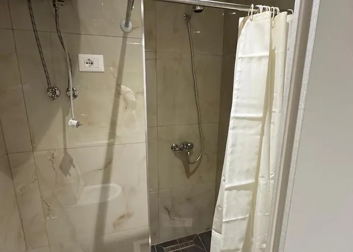 Sandy Vibes Hotel apartamentowy Durrës