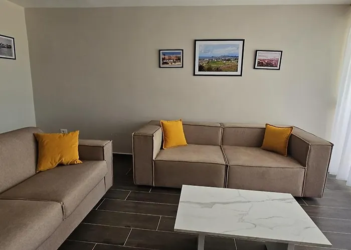 Sandy Vibes Hotel apartamentowy Durrës