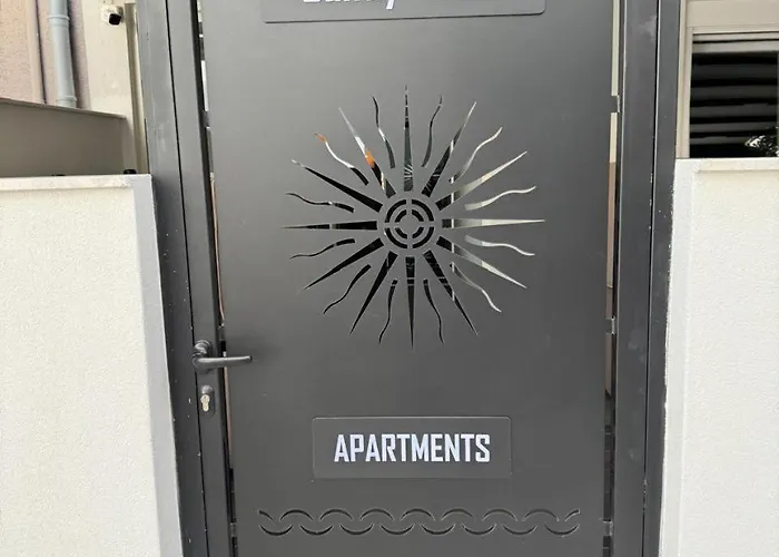 Aparthotel Sandy Vibes *