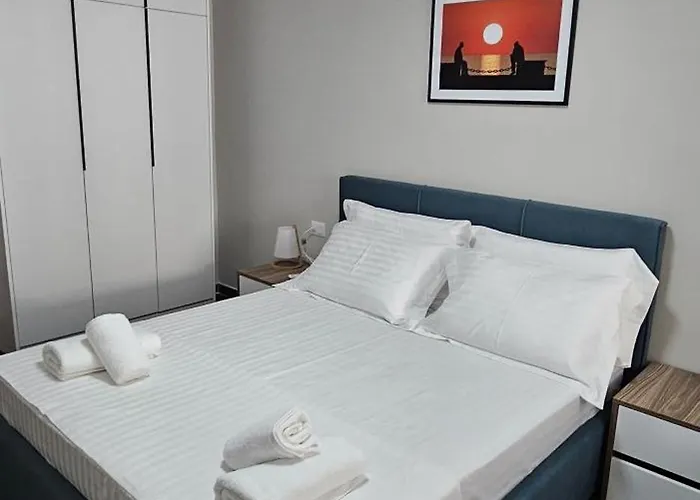 Sandy Vibes Aparthotel *